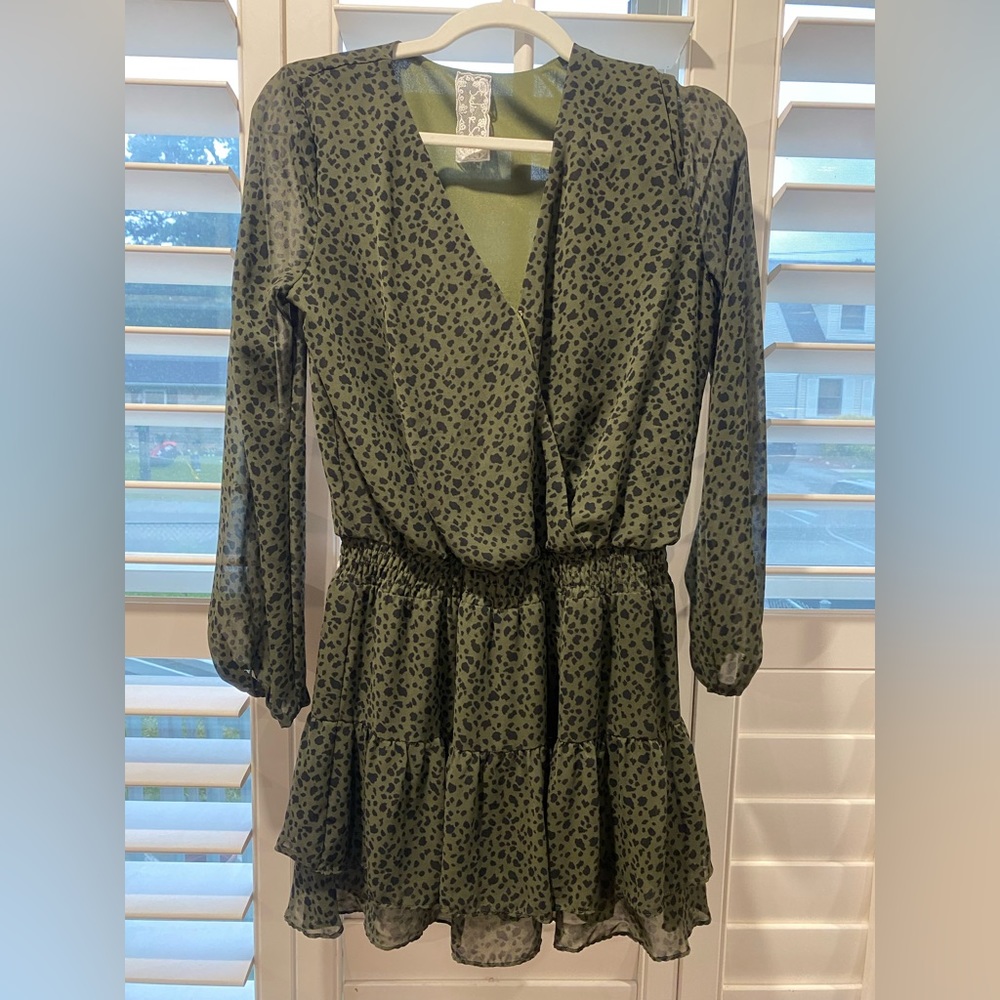 Size small Sadie & Sage dark green cheetah mini dress